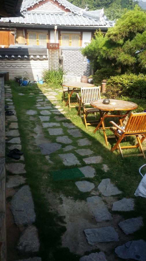 Yeonwoodang Guesthouse Jeonju Exterior foto